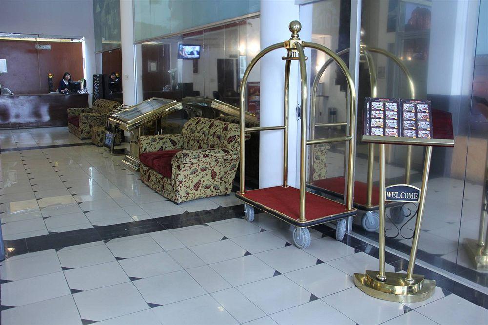 Hotel Berlina ลาปาซ ภายนอก รูปภาพ