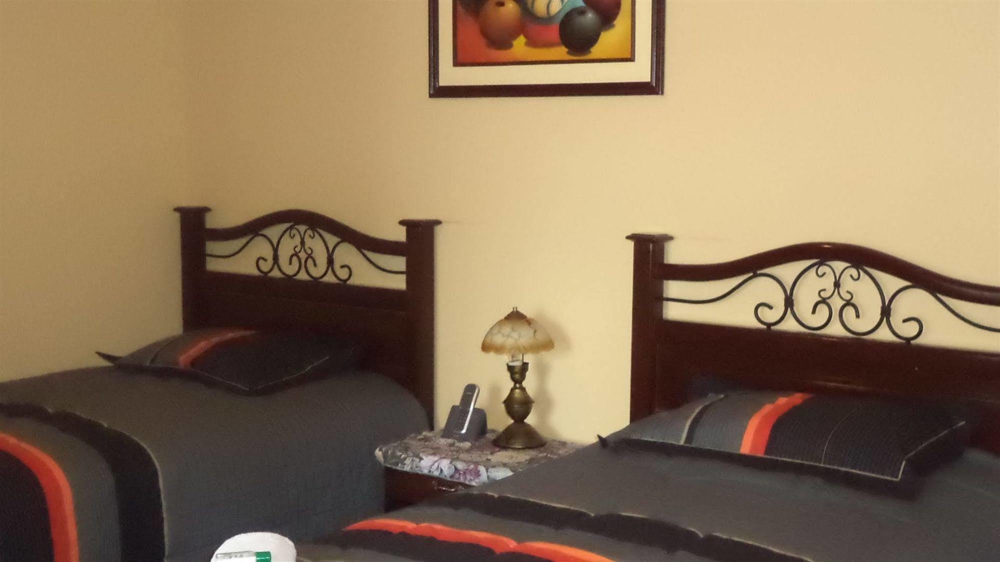 Hotel Berlina ลาปาซ ภายนอก รูปภาพ